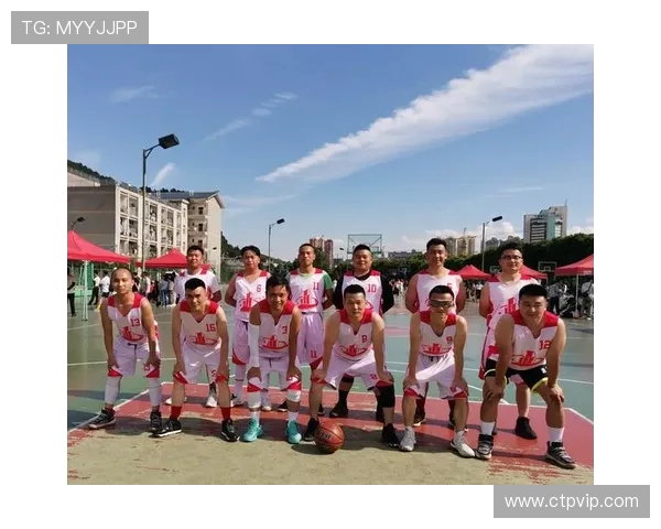 怀化队足球奋勇拼搏再创辉煌描绘城市体育精神新篇章 怀化队足球奋勇拼搏再创辉煌描绘城市体育精神新篇章