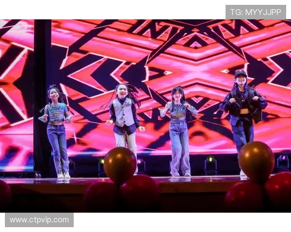 街舞文化的传承与创新：深入北京街舞队的灵魂探索与团队意识解析